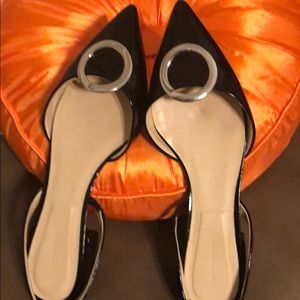 Zara black  flat patent leather shoes